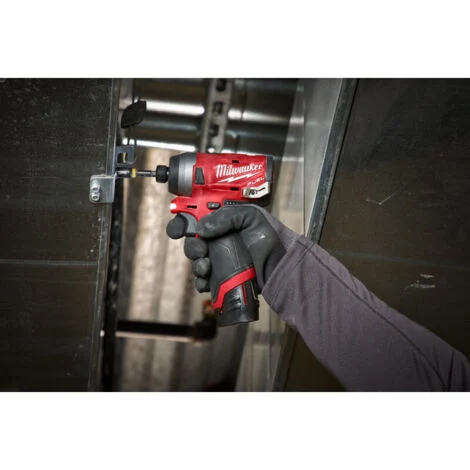 Milwaukee - Avvitatore a impulsi M12 FID2-0