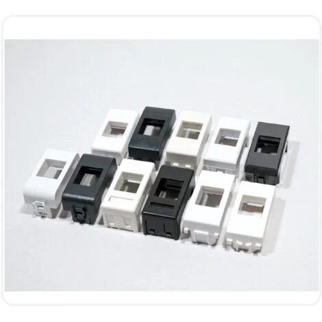 Adattatore Keystone Per Serie Gewiss System ( TECNOSWITCH cod. KS002GB )