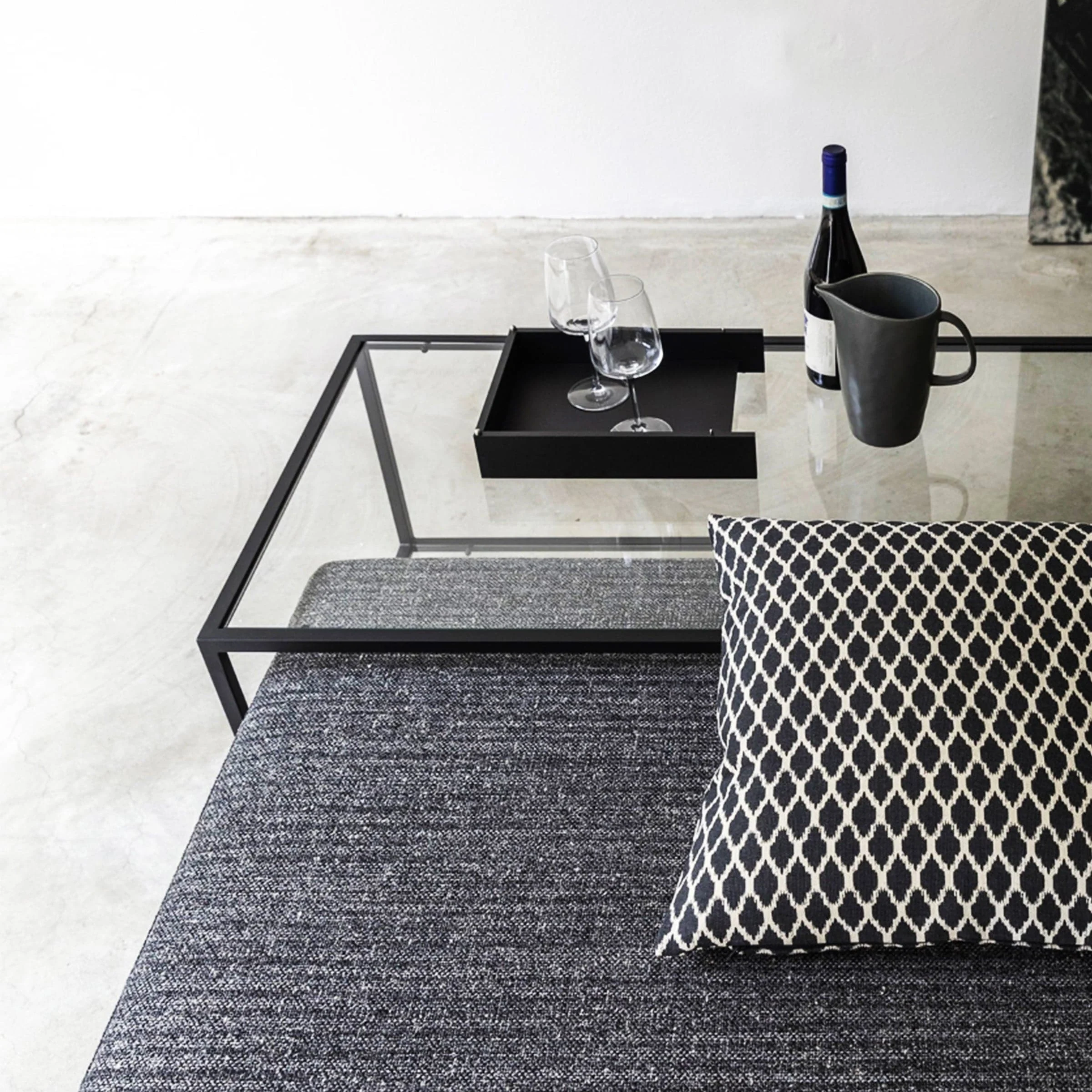 Pouf Rettangolare ZOOM Struttura Nera di Uto Balmoral per Mogg