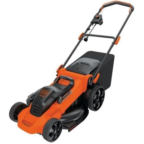 BLACK+DECKER, Attrezzature da giardino - Tosaerba elettrico 2000 W, sbraccio 48 cm. LM2000-QS