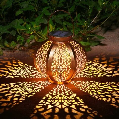Lanterna solare Decorazione da giardino Lampada da giardino decorativa in metallo impermeabile per esterno a luce solare per decorazioni per feste su prato