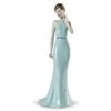 NAO RAGAZZA ELEGANTE CON FIORE