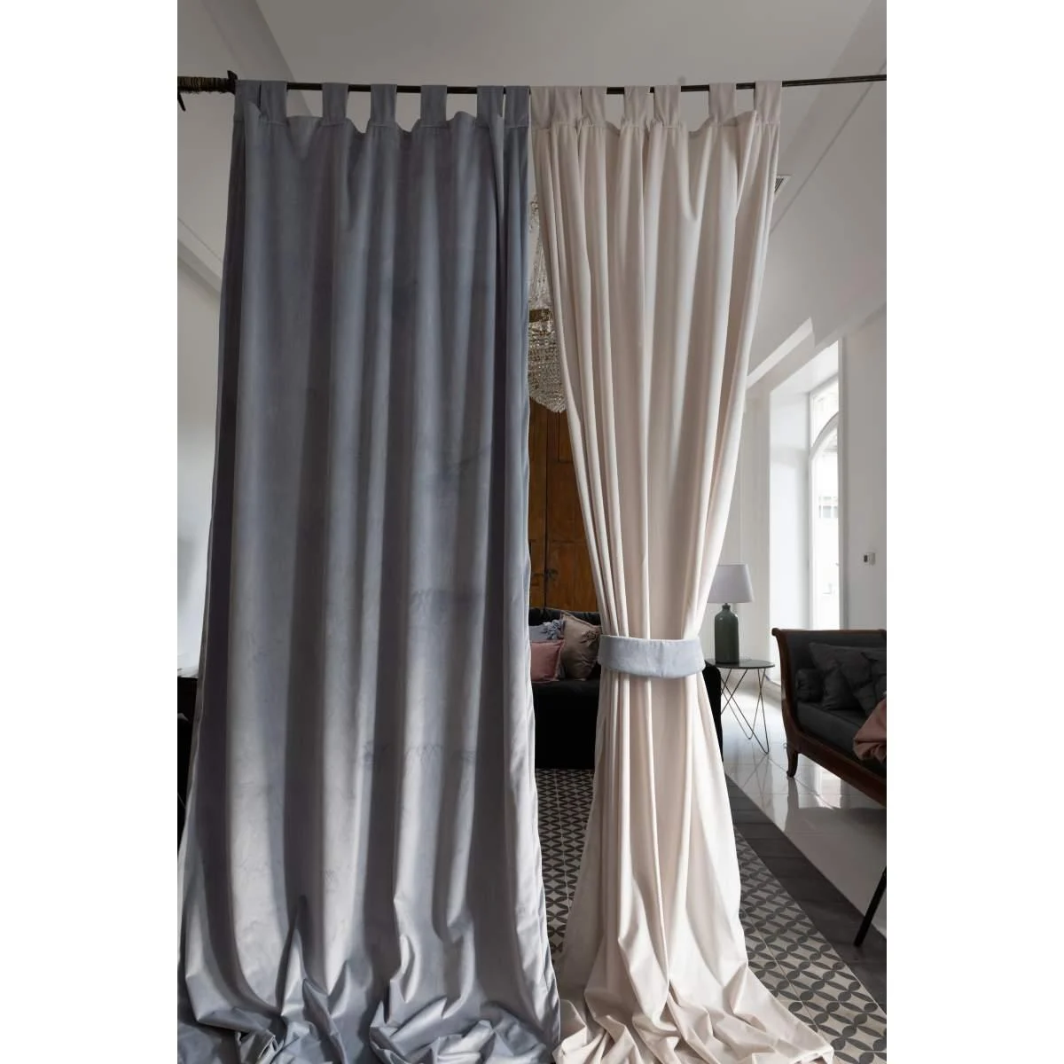 Tenda Caresse Velluto 4 Colori Assortiti cm.140x290