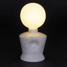 Lampada globo led a batteria in gres h. 18 cm, base grezza