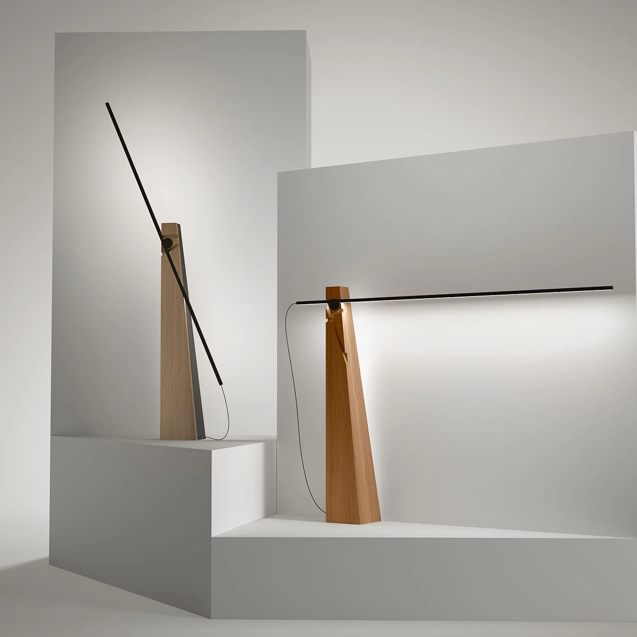 Lampada da Terra in Legno ASTOLFO di Amedeo G. Cavalchini per Lumen Center