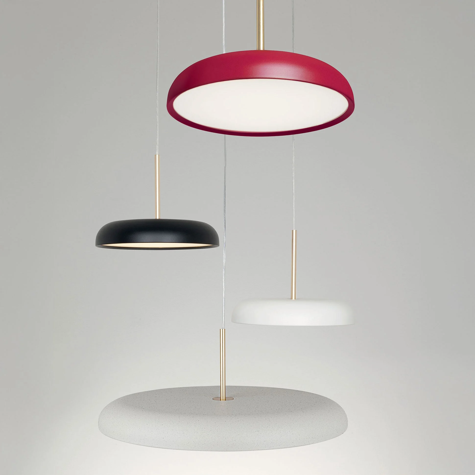 Lampada a Sospensione ZERO di Paolo Cappello per Lumen Center