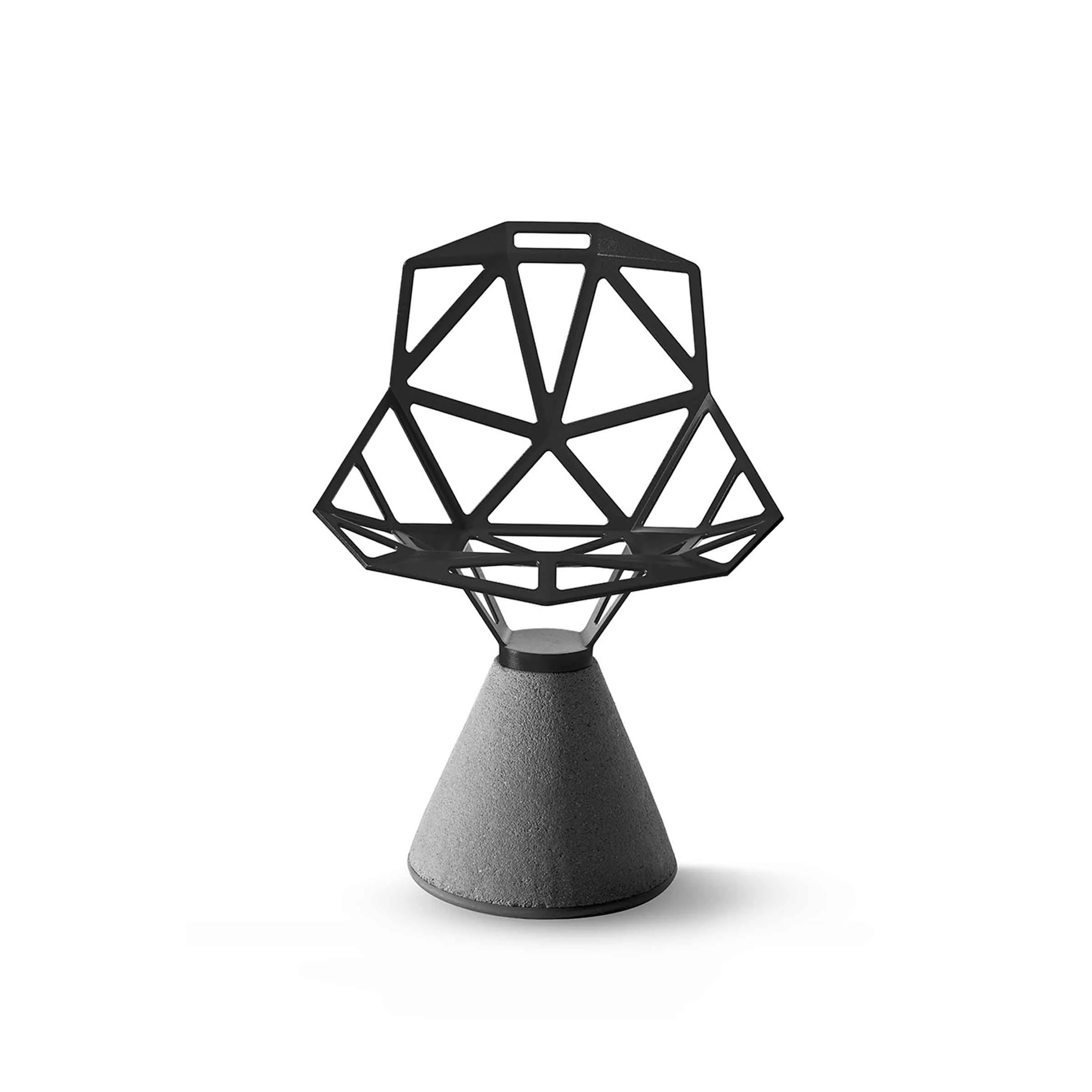 Sedia Girevole da Esterno con Base in Cemento ONE di Konstantin Grcic per Magis