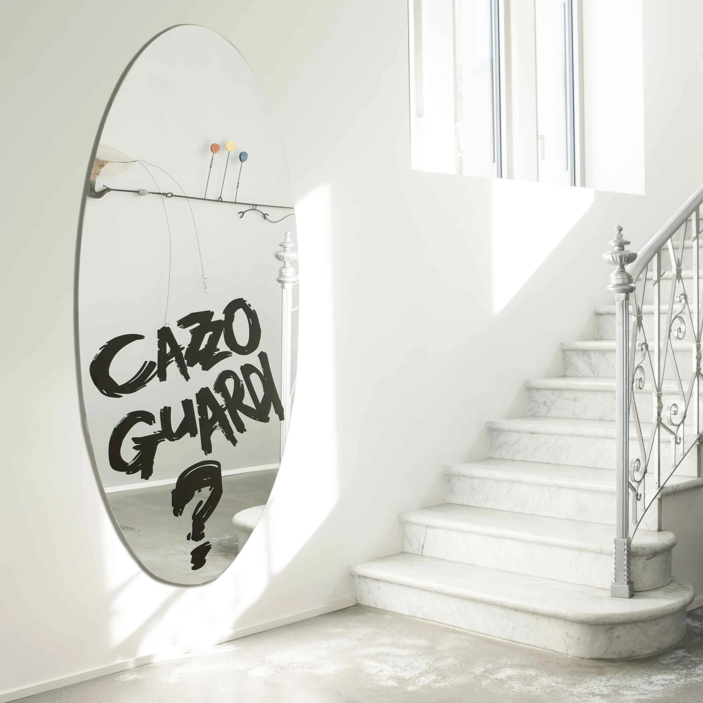 Specchio CAZZOGUARDI di Claudio Bitetti per Sturm Milano