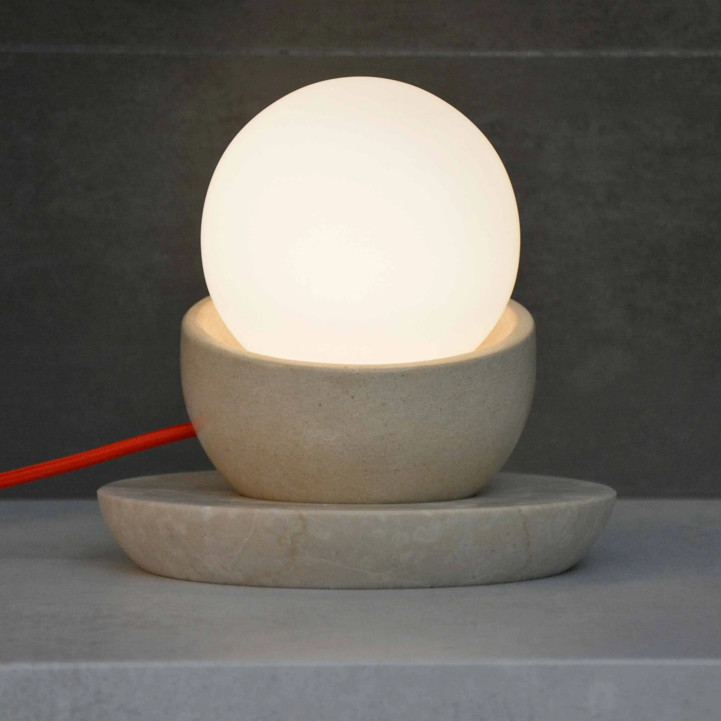 Lampada da Tavolo in Pietra LUNA di Hi.Project per Brillamenti