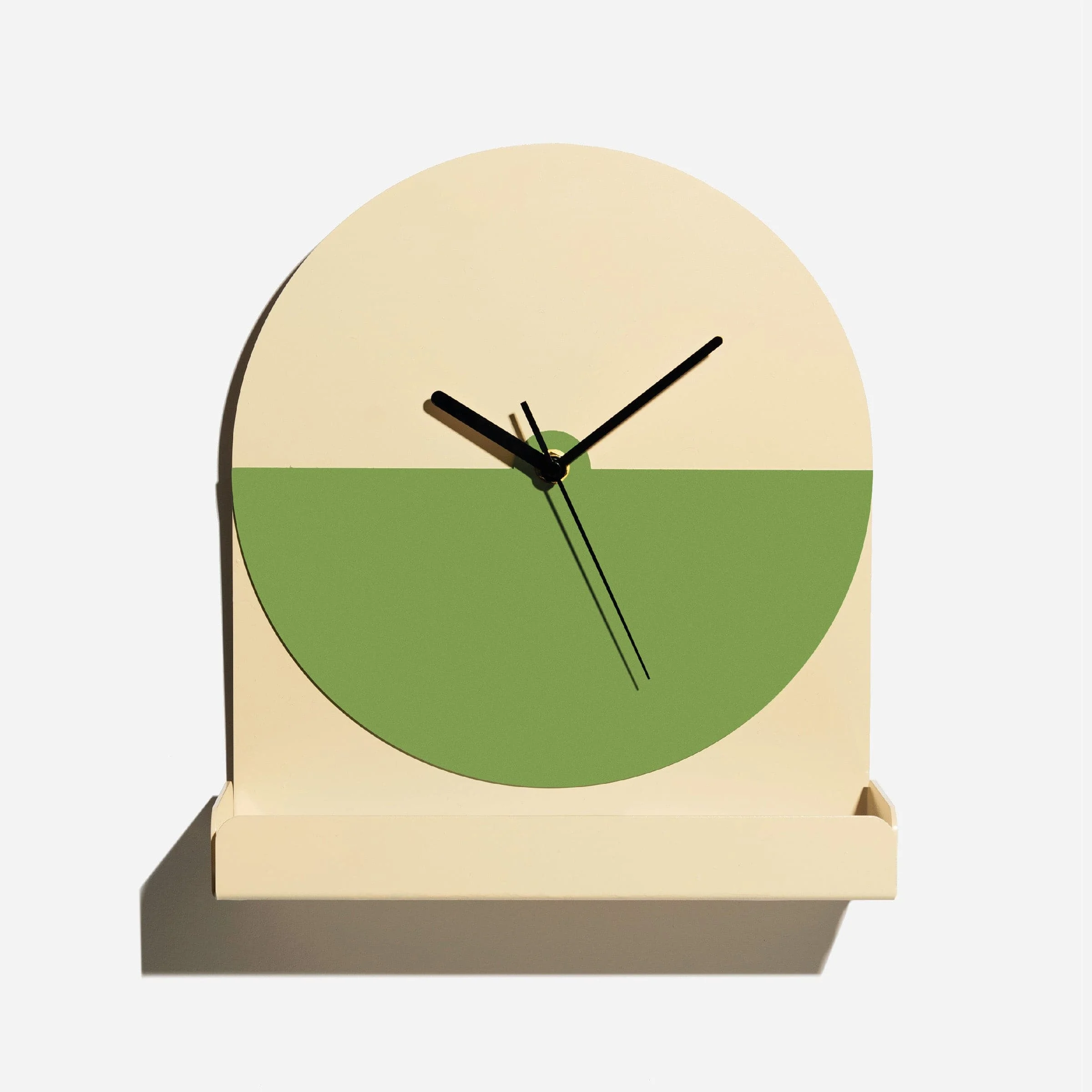 Orologio Portaoggetti in Acciaio TAAC! di Gabriele Panciera per Cyrcus Design