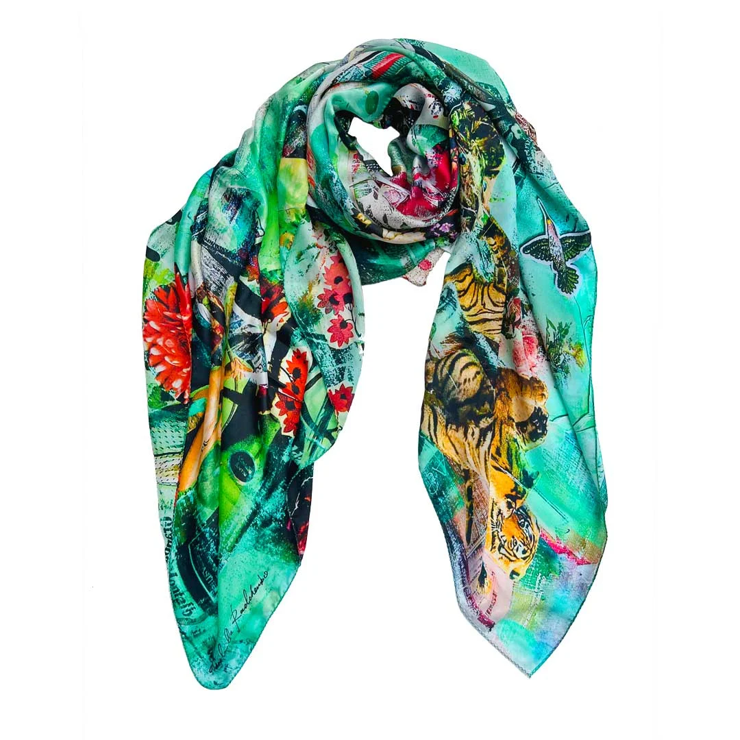 Foulard quadrato in seta ADVENTURER 140x140 cm. di Ludmilla Radchenko