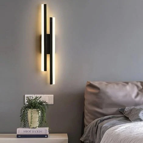 Lampada da parete moderna a LED dimmerabile a forma di linea 3000K/4000K/6000K per camera da letto, soggiorno, corridoio, ingresso Nero