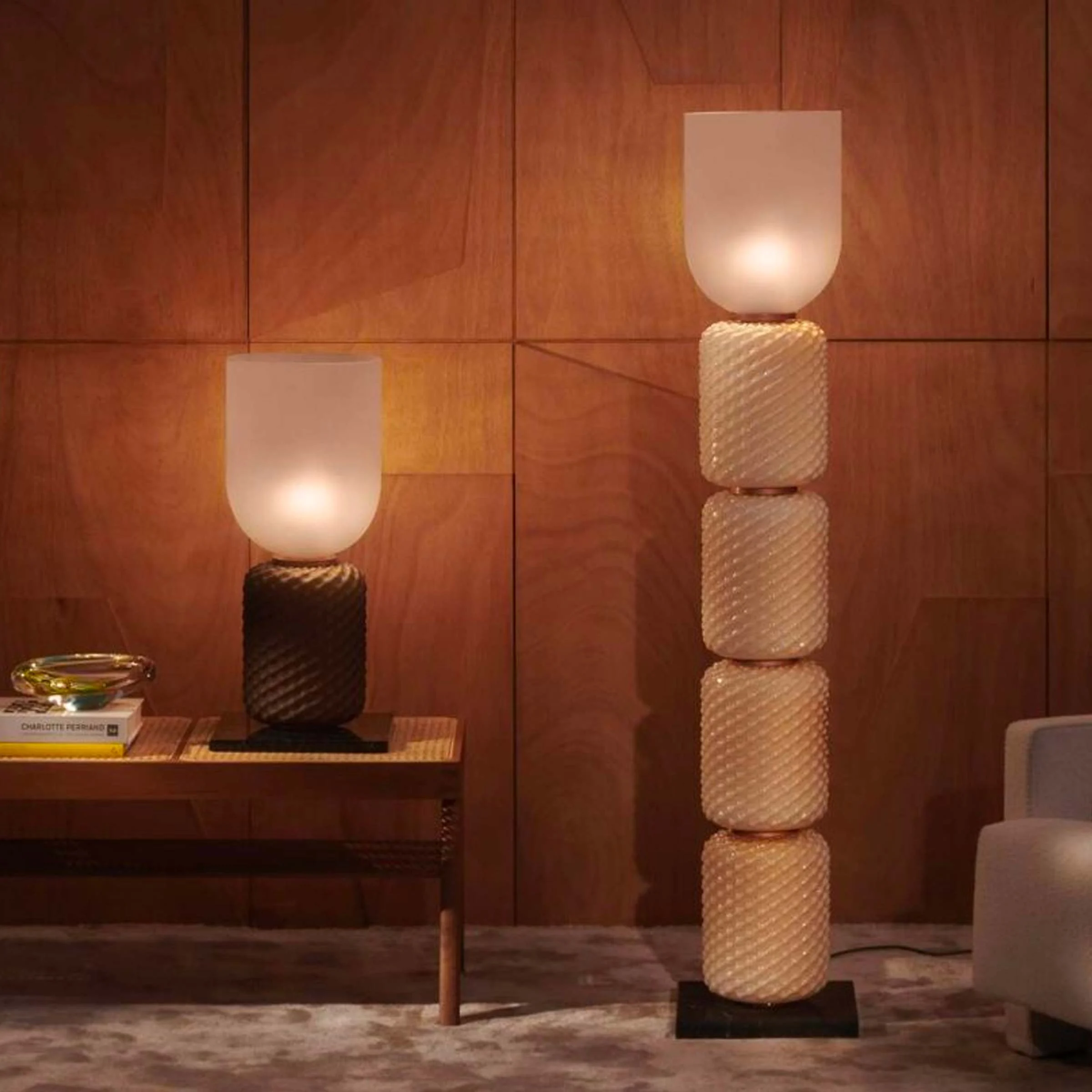 Lampada da Terra in Vetro Soffiato FICUPALA, di Cassina