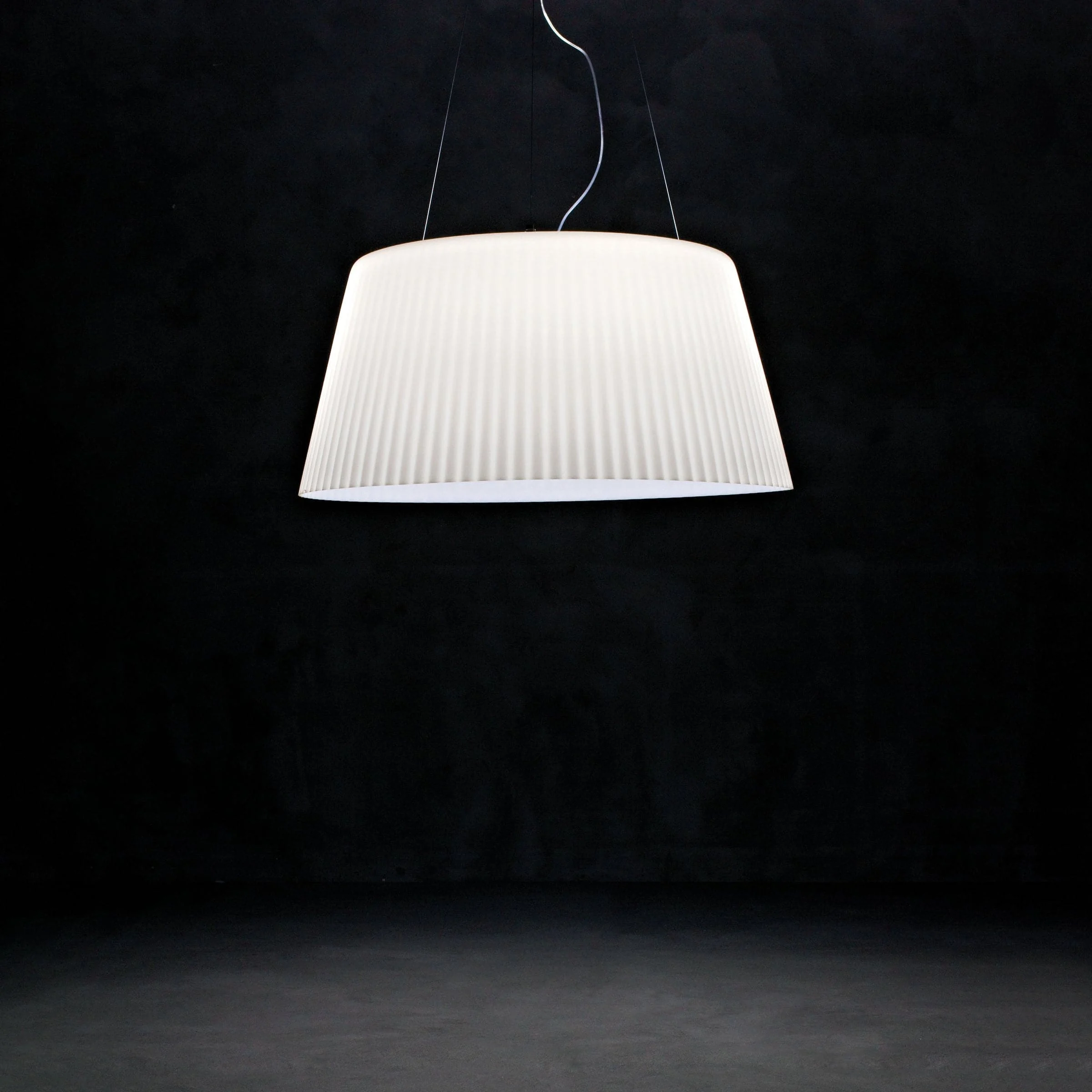 Lampada a Sospensione LAMPA-DARIA di Luisa Bocchietto per Serralunga