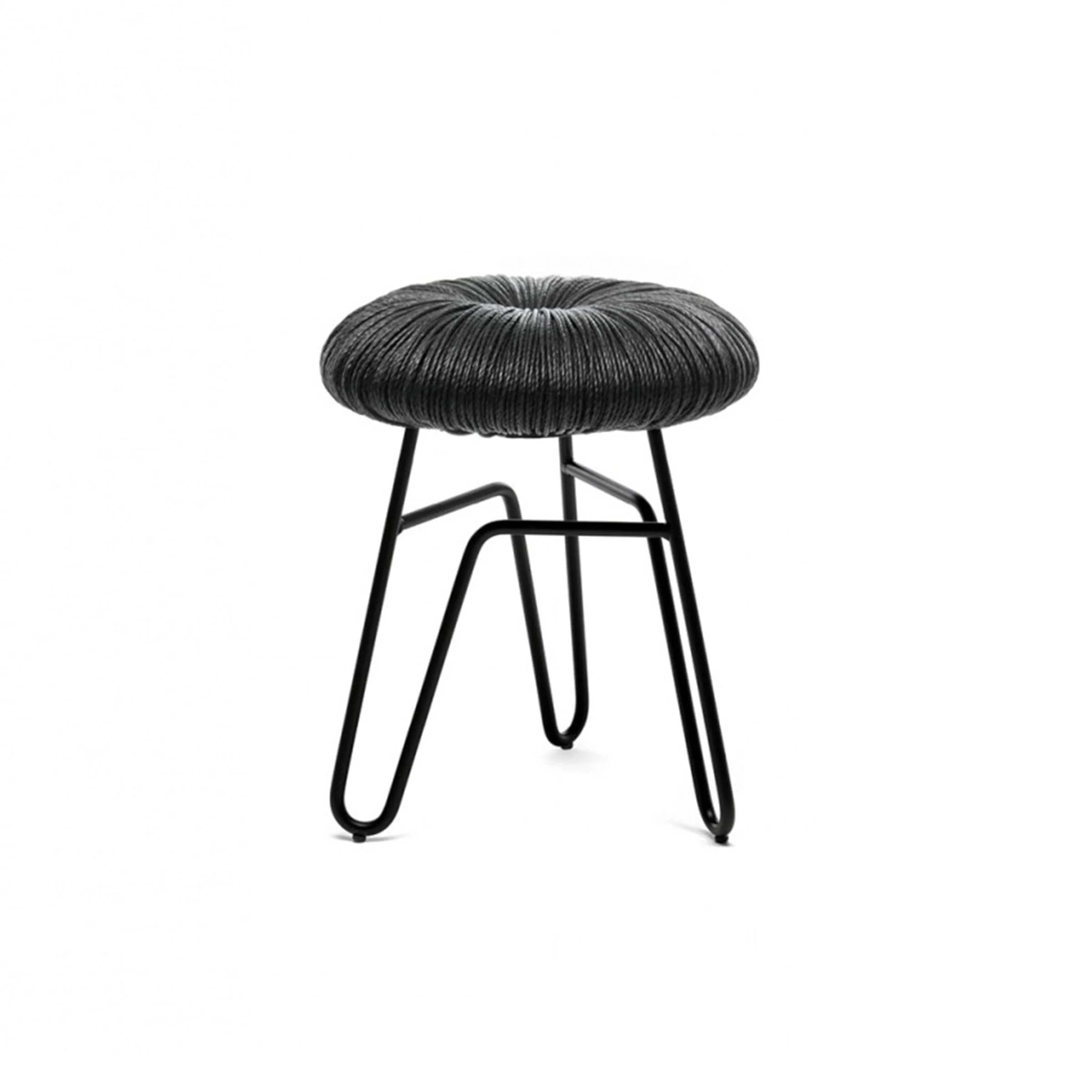 Sgabello basso DONUT ALL BLACK di Alessandra Baldereschi per Mogg