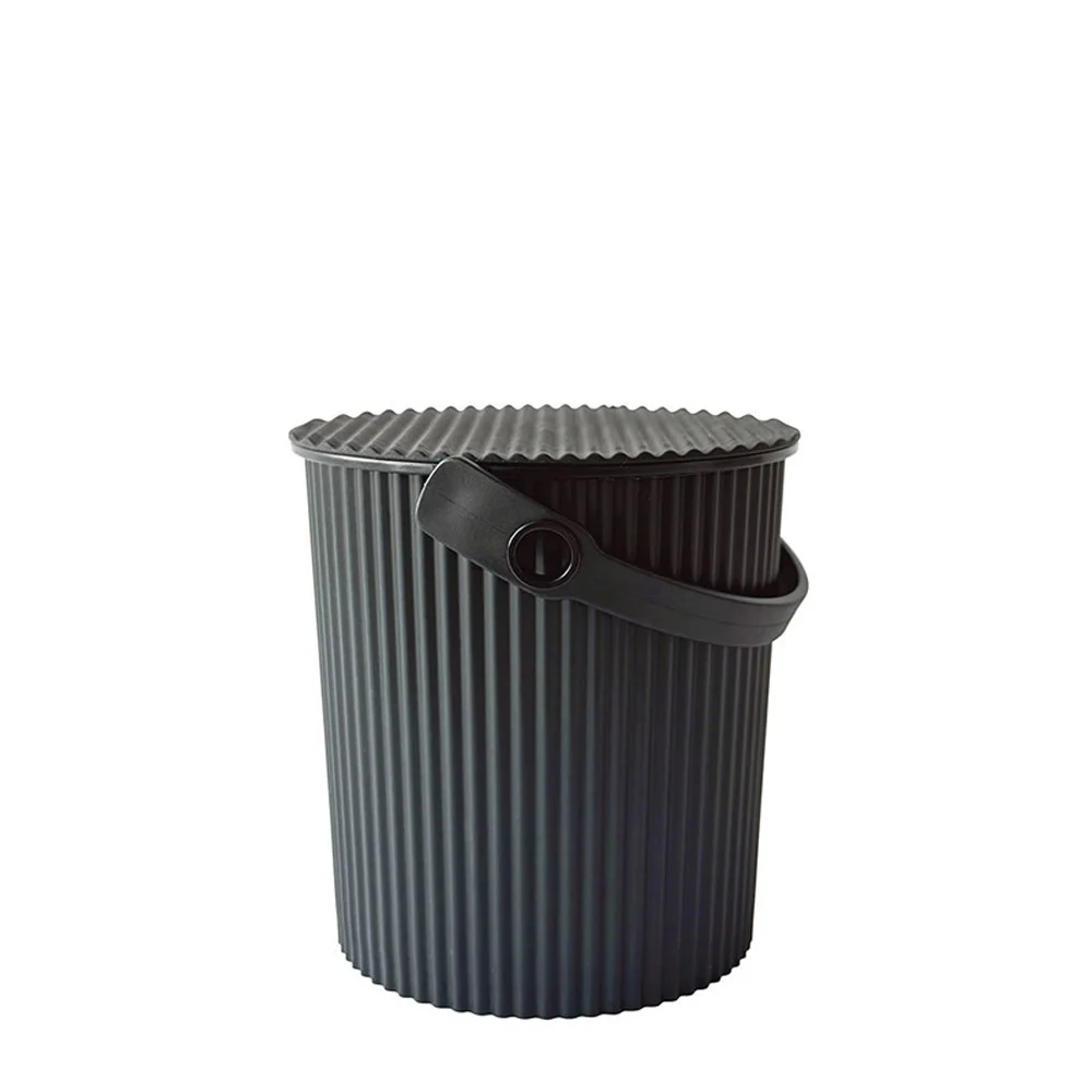 Secchio multifunzione Hachiman 4 L Nero – compatto ed elegante con coperchio