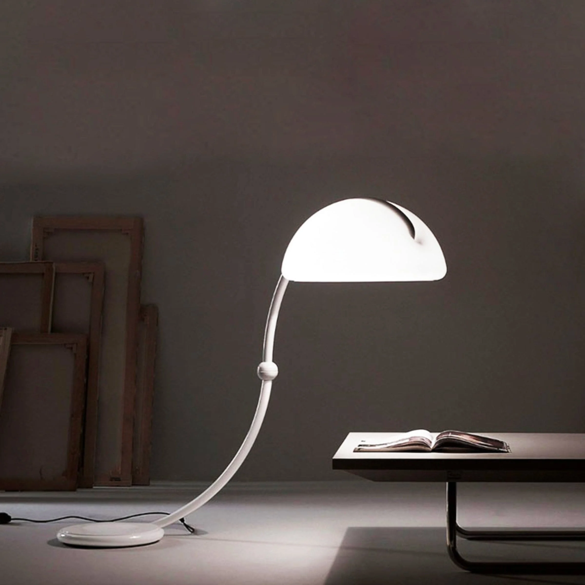 Lampada da terra SERPENTE di Elio Martinelli per Martinelli Luce