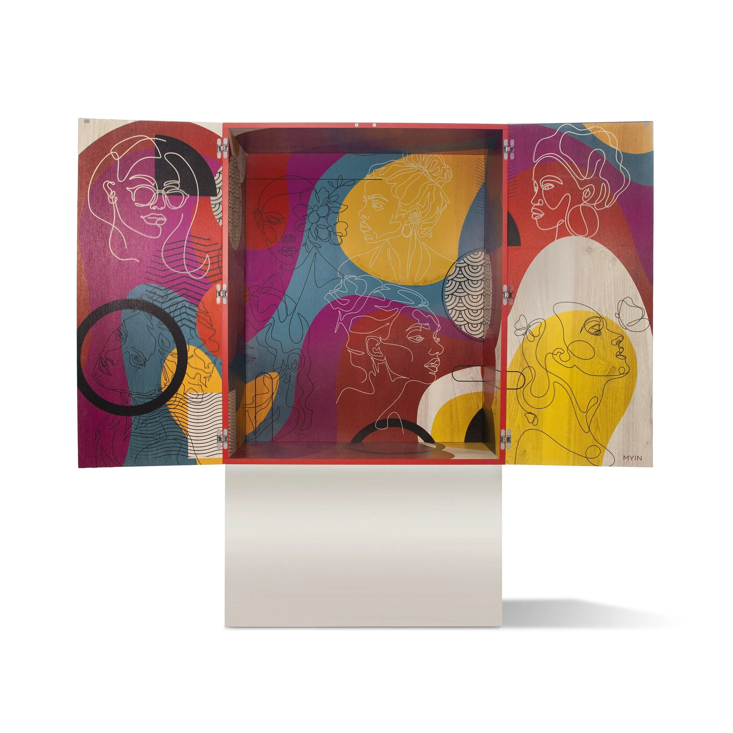 Credenza in legno LUX SIPARIO di Luciana Gomez per MYIN